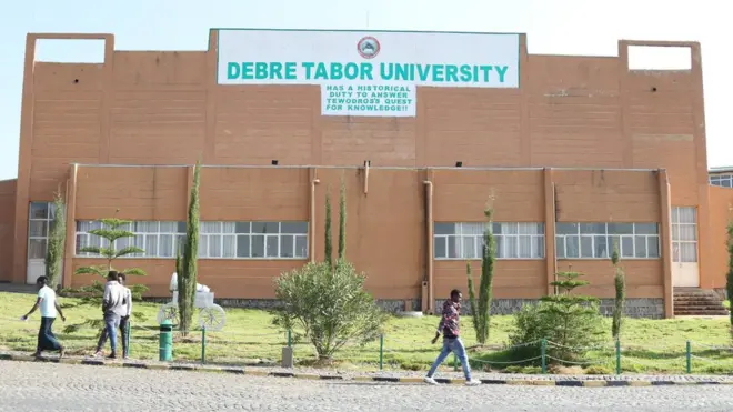 Yuunivarsitii Dabra Taabor