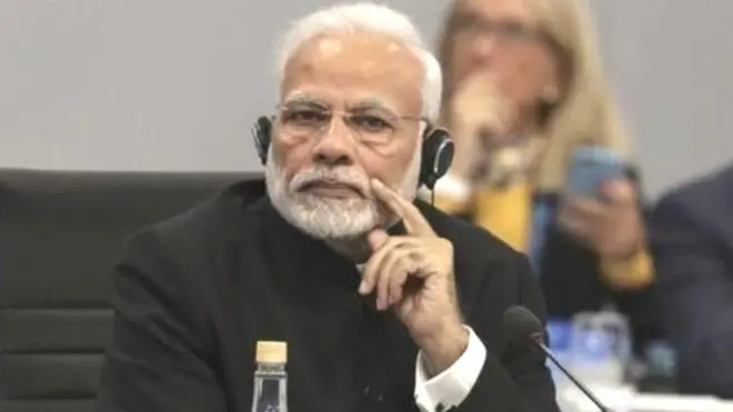 नरेंद्र मोदी