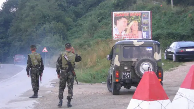 У відповідь на заяви українського посла, який розкритикував Сербію за позицію по Криму, Белград висловив невдоволення позицією Києва по Косову. На фото: Косово. 2009 рік.