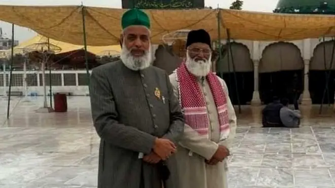 نظام الدین اولیا کی درگاہ کے دو سجادہ نشین سید آصف علی نظامی اور ناظم علی نظامی 6 مارچ کو کراچي گئے تھے