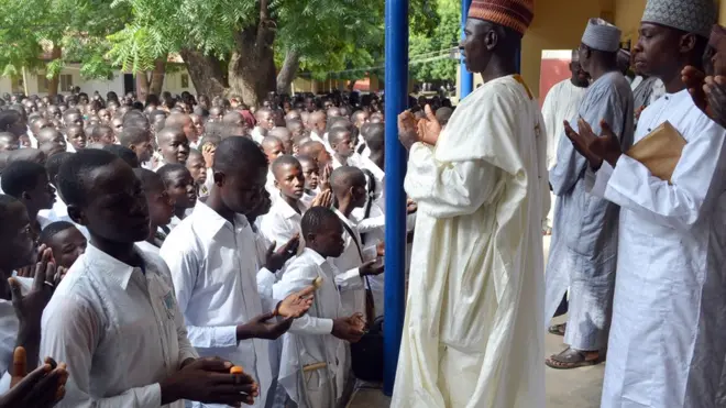 Школы и колледжы в Чибоке вновь открылись через два года после похищения