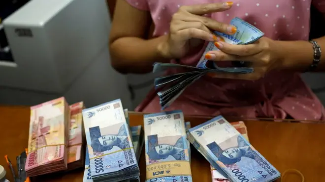 Nilai rupiah juga menguat menyusul quick count.