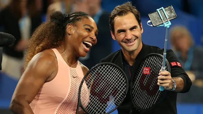 Serena Williams and Roger Federer take selfie afta Hopman Cup mixed doubles match