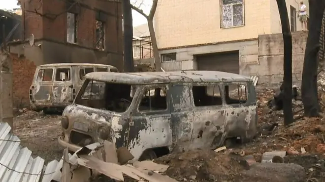 На месте пожара в Ростове-на-Дону