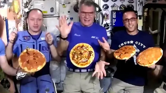 అంతరిక్షంలో తయారైన పిజ్జా