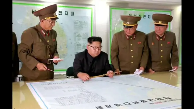 Русская служба Би-би-си рассказывает об основных событиях дня в выпусках новостей, которые выходят в прямом эфире на телеканале "Дождь" и на bbcrussian.com.