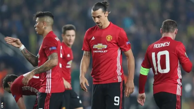 فاز فريق مانشستر يونايتد في مبارتين فقط من بين مباراياته السبع الأخيرة.