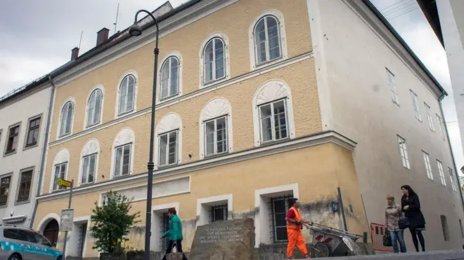 дом, где родился Гитлер