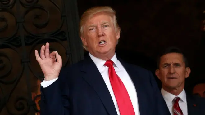 البيت الأبيض: ترامب طلب من فلين الاستقالة بناء على مسالة "الثقة في شخصيته" وليس لأي دواع قضائية