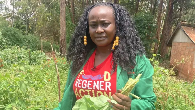 Eva Wanjiru ne veut pas que des cultures génétiquement modifiées soient vendues sur le marché kenyan.