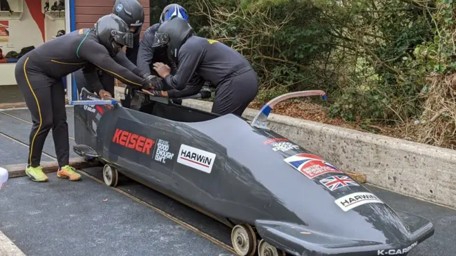 The team - dubbed the "hottest thing on ice" - fine-tuned the all-important start on a track at the University of Bath