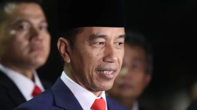 Tổng thống Joko Widodo trong một cuộc họp báo hồi 10/2019