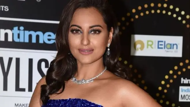 सोनाक्षी सिन्हा