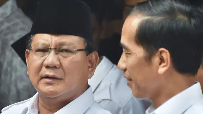 Jokowi dan Prabowo bersaing di pilpres 2014 yang akhirnya dimenangkan oleh Jokowi.