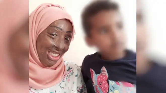 ካሚላት መህዲ እና ልጇ