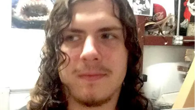 Holden Matthews yoba yashikirijwe abategetsi na se wiwe asanzwe ari icegera c'umukuru w'inyamiramabi