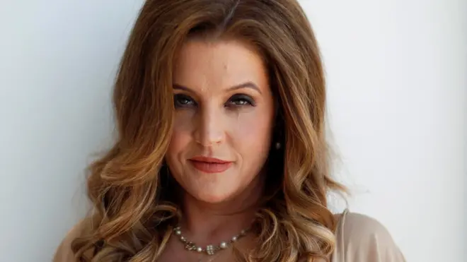 ليزا ماري بريسلي