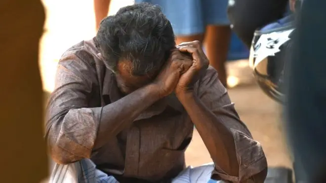 በስሪ ላንካ በደረሰው ጥቃት የሞቱ ሰዎች ቁጥር በ100 ቀነሰ