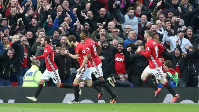 Unggul lebih, Manchester United akhirnya ditahan imbang 1-1 oleh tim tamu Arsenal.