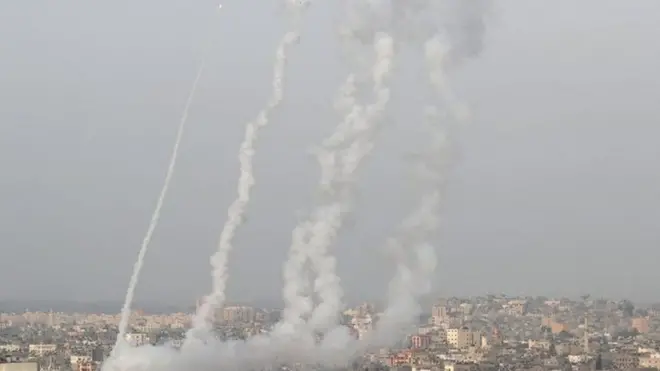 صواريخ تنطلق من غزة
