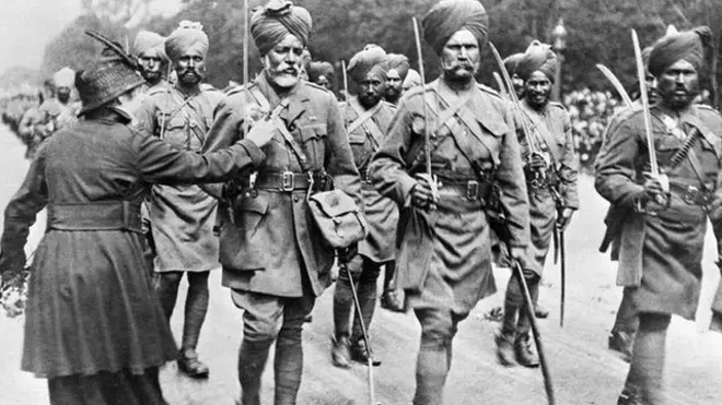 එවක පාකිස්ථානය සහ බංග්ලාදේශයත් ඇතුළත් එදා ඉන්දියාවෙන් යුද්ධයට යොදාගන්නා ලද සොල්දාදුවන්ගේ සංඛ්යාව ලක්ෂ දාහතරක්(දශලක්ෂ 1.4) තරම් විශාල පිරිසකි.