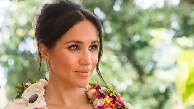 Меган на Фіджі