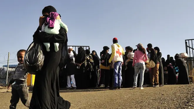 ኢትዮጰያዊ ሴት ከሳኡዲ አረቢያ ስትመለስ