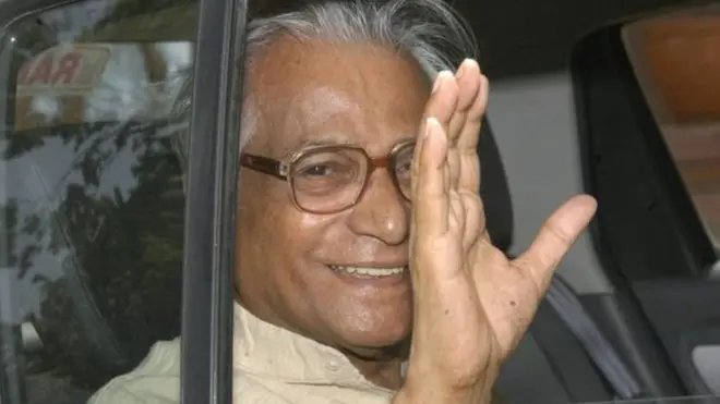 انڈین وزیر اعظم وی پی سنگھ کی حکومت میں وزیر ریلوے بننے کے بعد فرنانڈس نے اپنا پہلا بیان تبت کی آزادی کے بارے میں دیا تھا