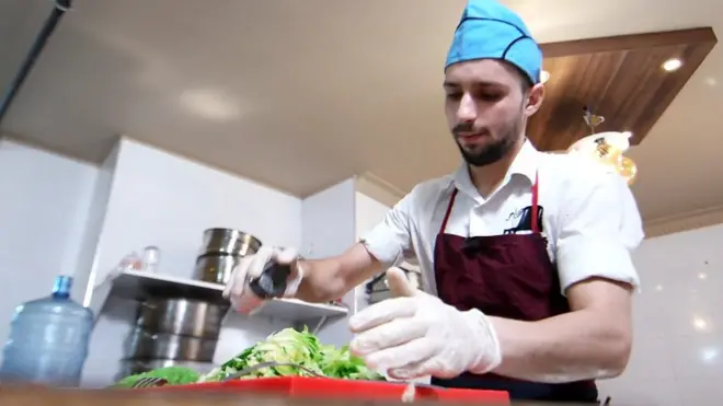 لاجئ سوريا في تركيا: نشعر بأننا مجرد حشرات