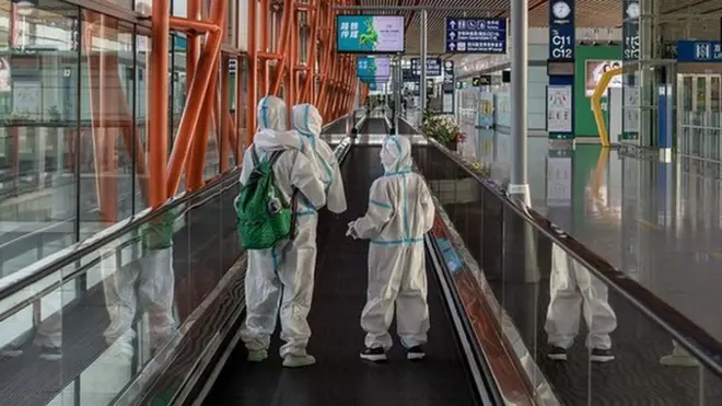 कोरोना, हवाई यात्रा