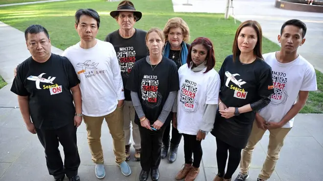 Родственники пассажиров раньше не раз критиковали ход поисковой операции