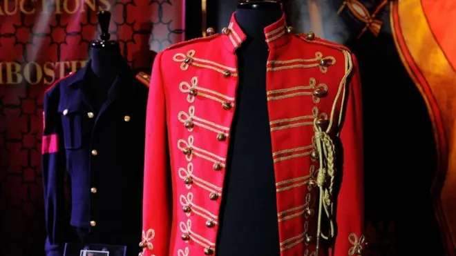 Этот мундир Майкла Джексона был сшит фирмой Wyedean