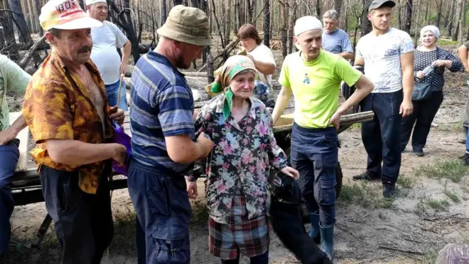 Два дні жінка блкуала лісовими дорогами