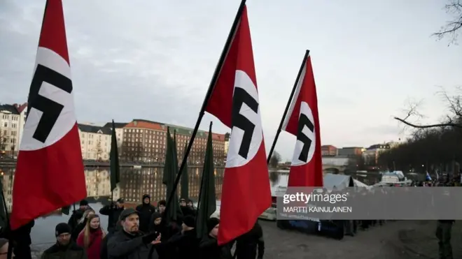 سيرة للنازيون الجدد في هلسنكي بفنلندا