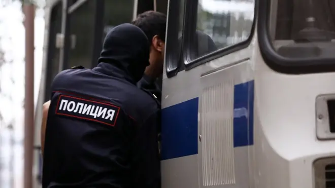 Полиция