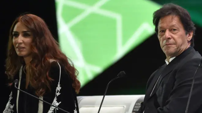 عمران خان ریاض میں سعودی فیوچر انویسٹمینٹ انیشی ایٹو کانفرنس کے دوران بحث میں حصہ لے رہے ہیں۔
