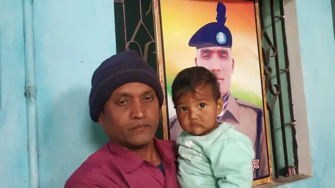 रतन के परिजन