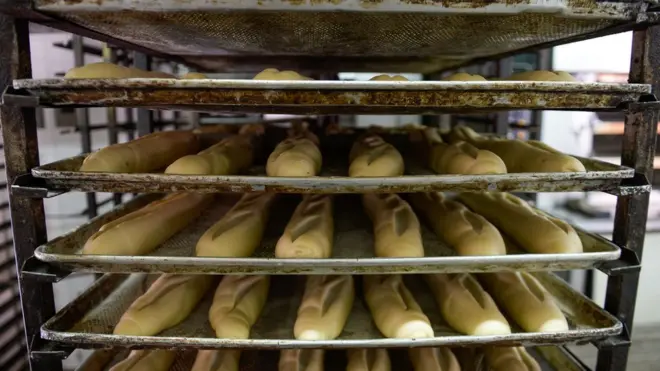 የዳቦ እጥረት በአዲስ አበባ