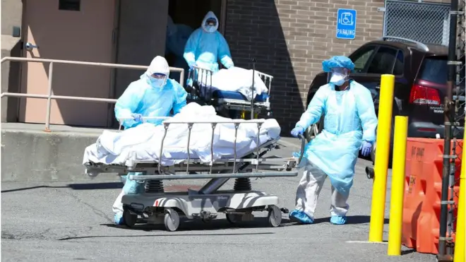 न्यू यॉर्क में मर रहे लोग