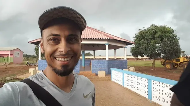 Ali Banat menggambarkan kanker yang ia derita sebagai hadiah dari Allah.