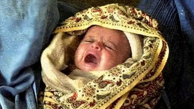 ప్రసూతి వార్డుల్లో కనీస సౌకర్యాలు లేవు