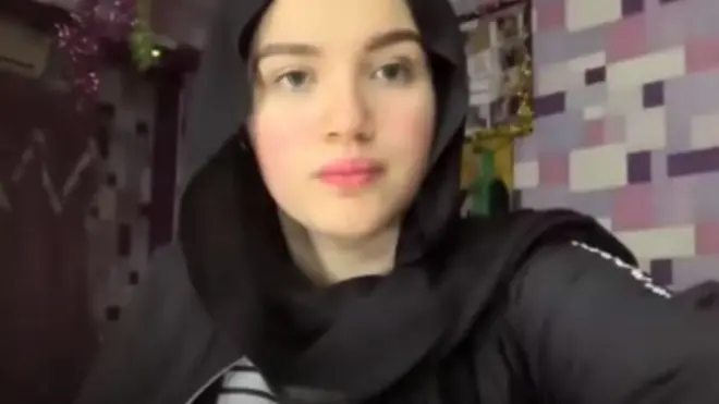 ظهرت حنين في فيديو لاحق دافعت فيه عن نفسها، وقالت إن الفيديو الذي بثته "تم اقتطاعه وتحريفه"