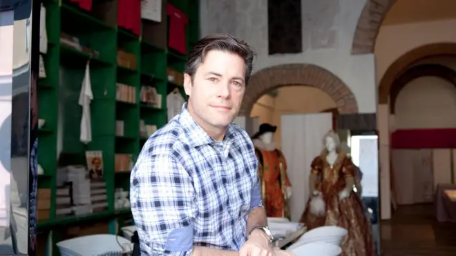 جي آر مورينغر، الكاتب الخفي وراء مذكرات الأمير هاري الجديدة