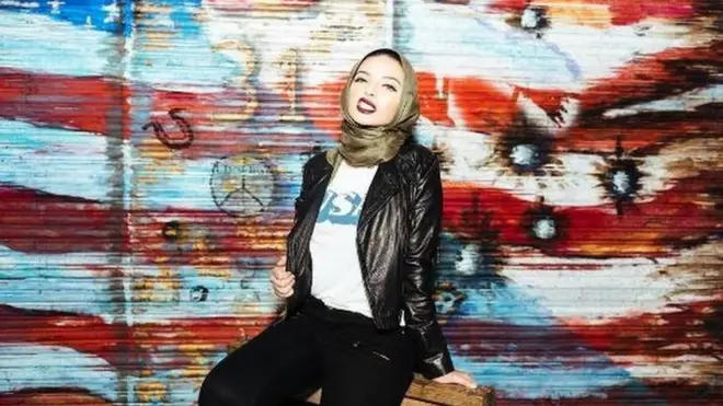 ඇමරිකානු ජාතික මාධ්‍යවේදිනියක් වන නූර් තාගොරි