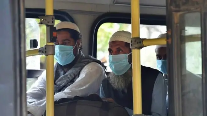 દિલ્હીની લોકલ બસોમાં તબલગીઓ