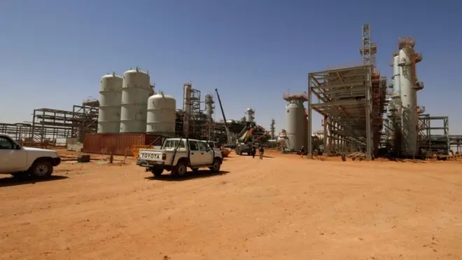 منشأة للغاز الطبيعي في منطقة عين أميناس الجزائرية