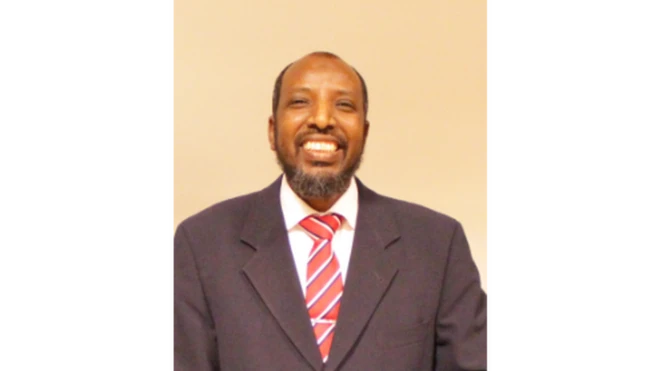 Bashiir Ammaan asaasaha iskuulaadka Al Azhar ee Sweden