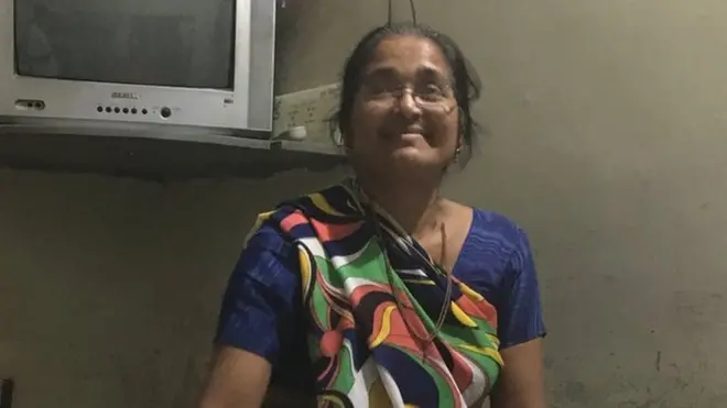 GSTને કારણે પહેલાં મહિને બાર હજાર રૂપિયા કમાઈ લેતાં મુક્તા સુરાણીને હવે મહિને માંડ 4500 રૂપિયા મળે છે