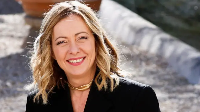 Мелонининг дипфейк видеолари у 2022 йилда бош вазир бўлиб сайланишидан олдин тарқатилган.