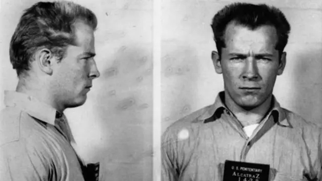 Bulger'ın 1959'da Alcatraz hapishanesinde çekilmiş fotoğrafı
